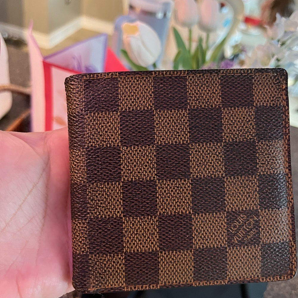 Louis Vuitton Damir checker bifold wallet